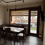 Krisiya's *