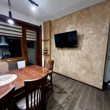 Apartament Krisiya's